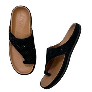 Strive Sandal Belize Embellished Supportive Toe Loop Black Leather Sz 8.5-9